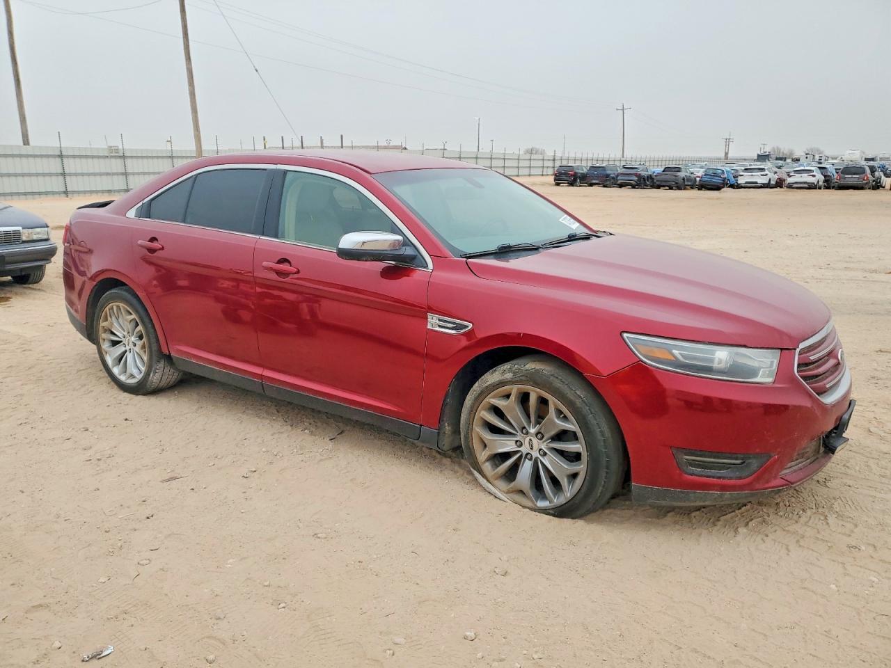 2015 Ford Taurus Limited - Image 4