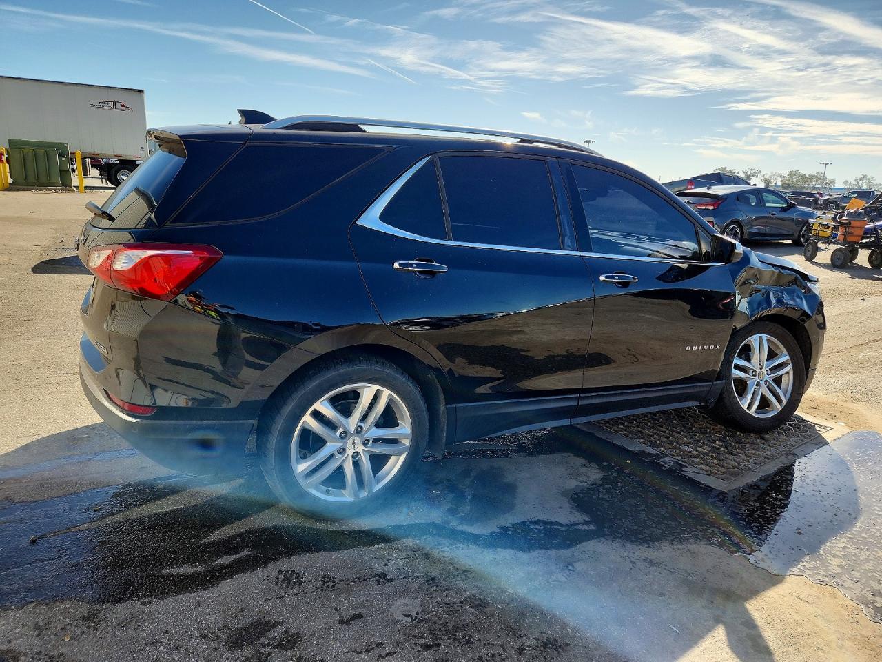2018 Chevrolet Equinox Premier - Фото 3