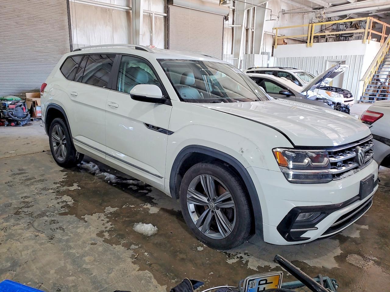 2018 Volkswagen Atlas Se - Фото 4