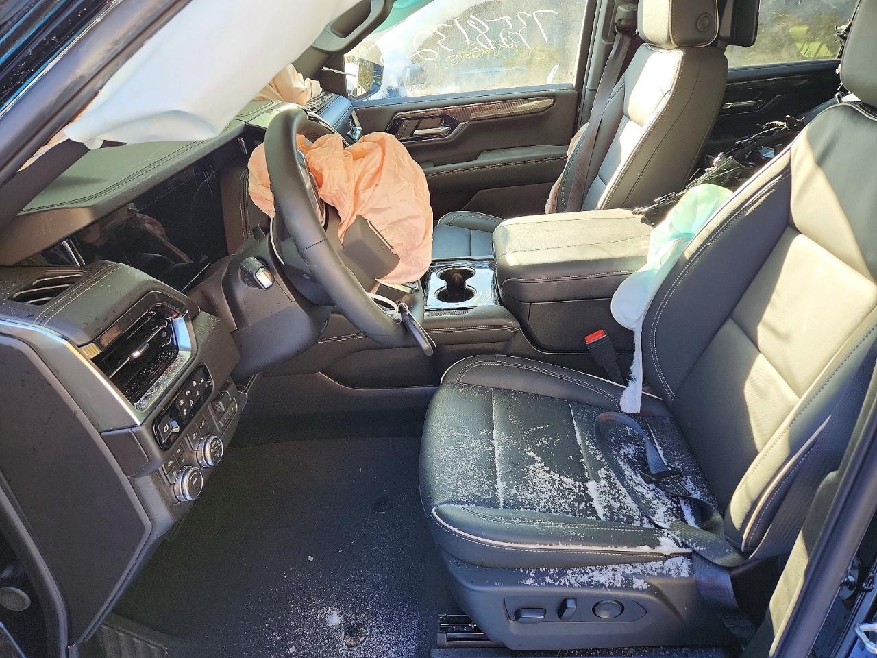 2026 GMC Yukon Elevation - Image 7