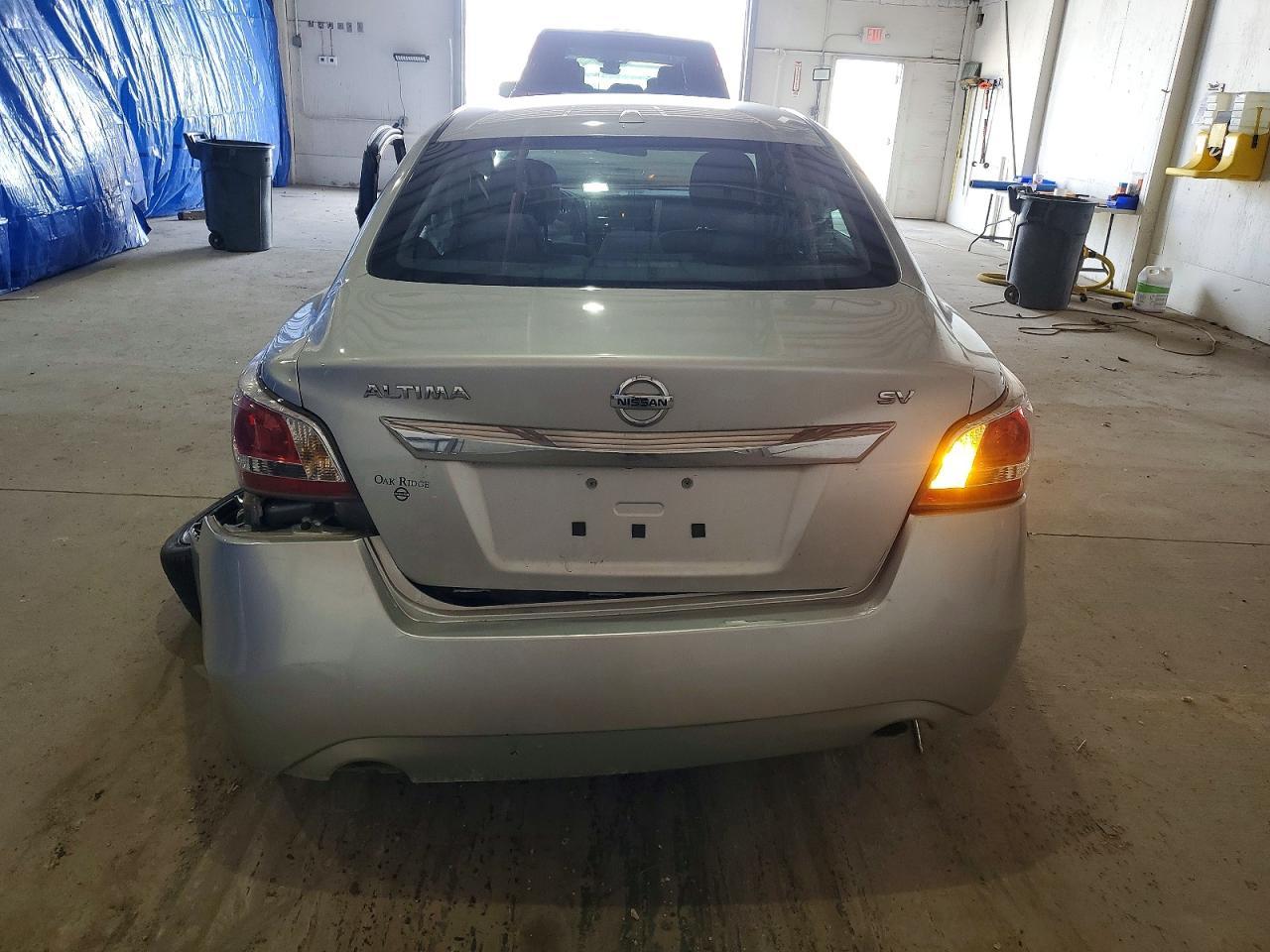 2015 Nissan Altima 2.5 - Фото 6