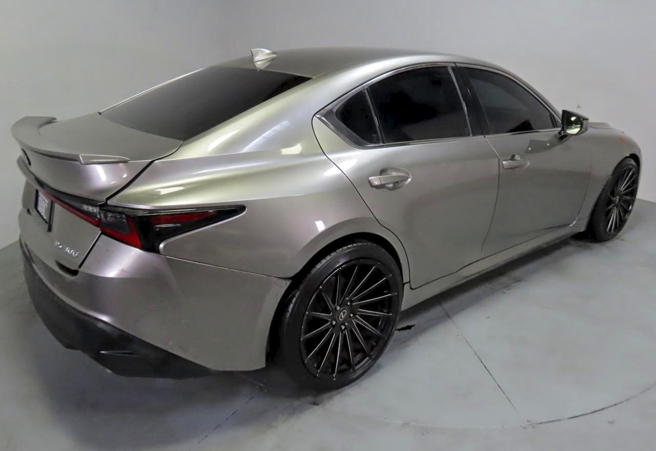 2021 Lexus Is 300 - Фото 3