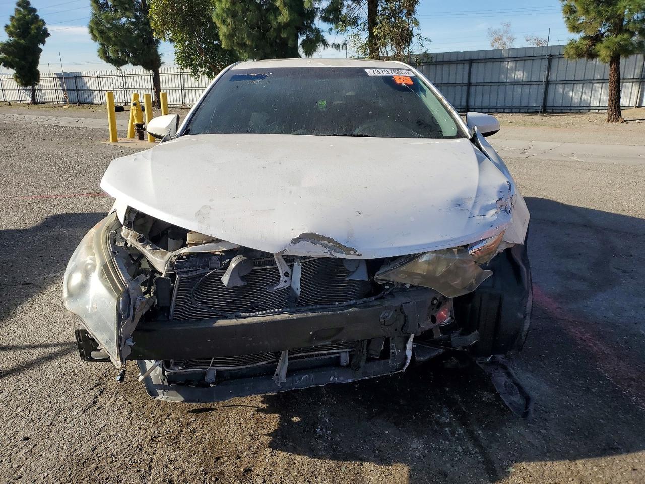 2014 Toyota Camry L - Фото 5