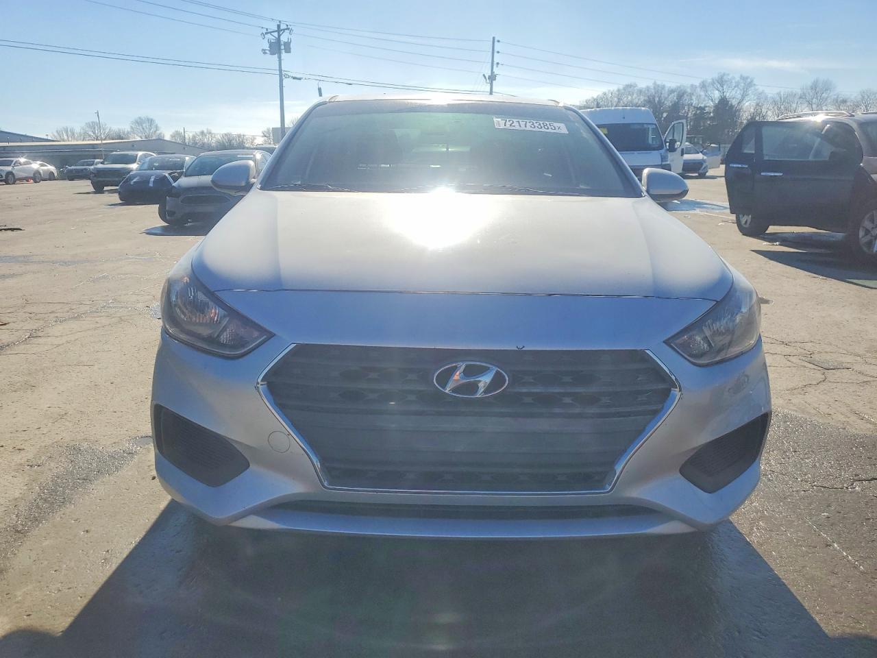 2018 Hyundai Accent Se - Фото 5