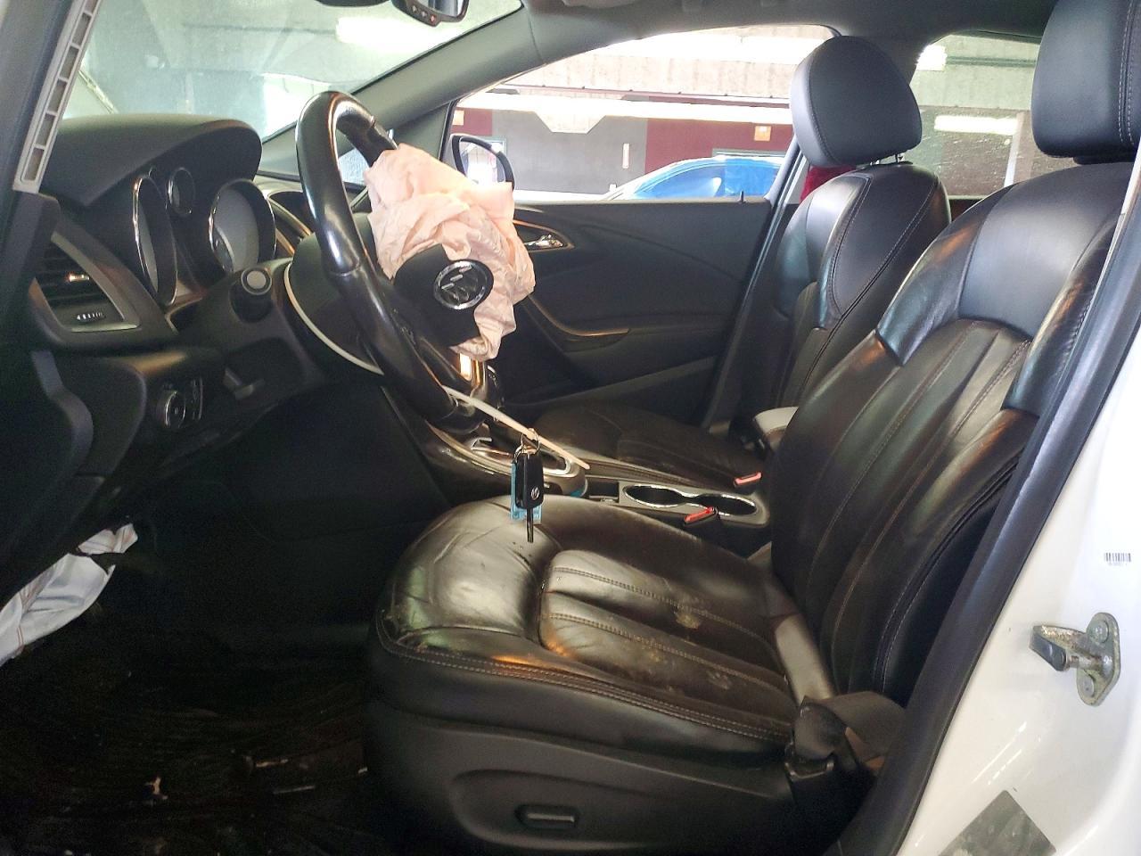2015 Buick Verano - Image 7