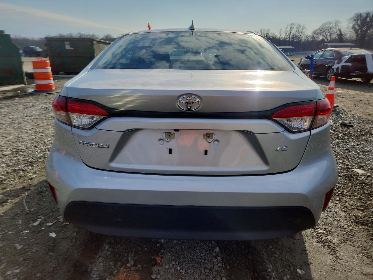 2025 Toyota Corolla Le - Image 6