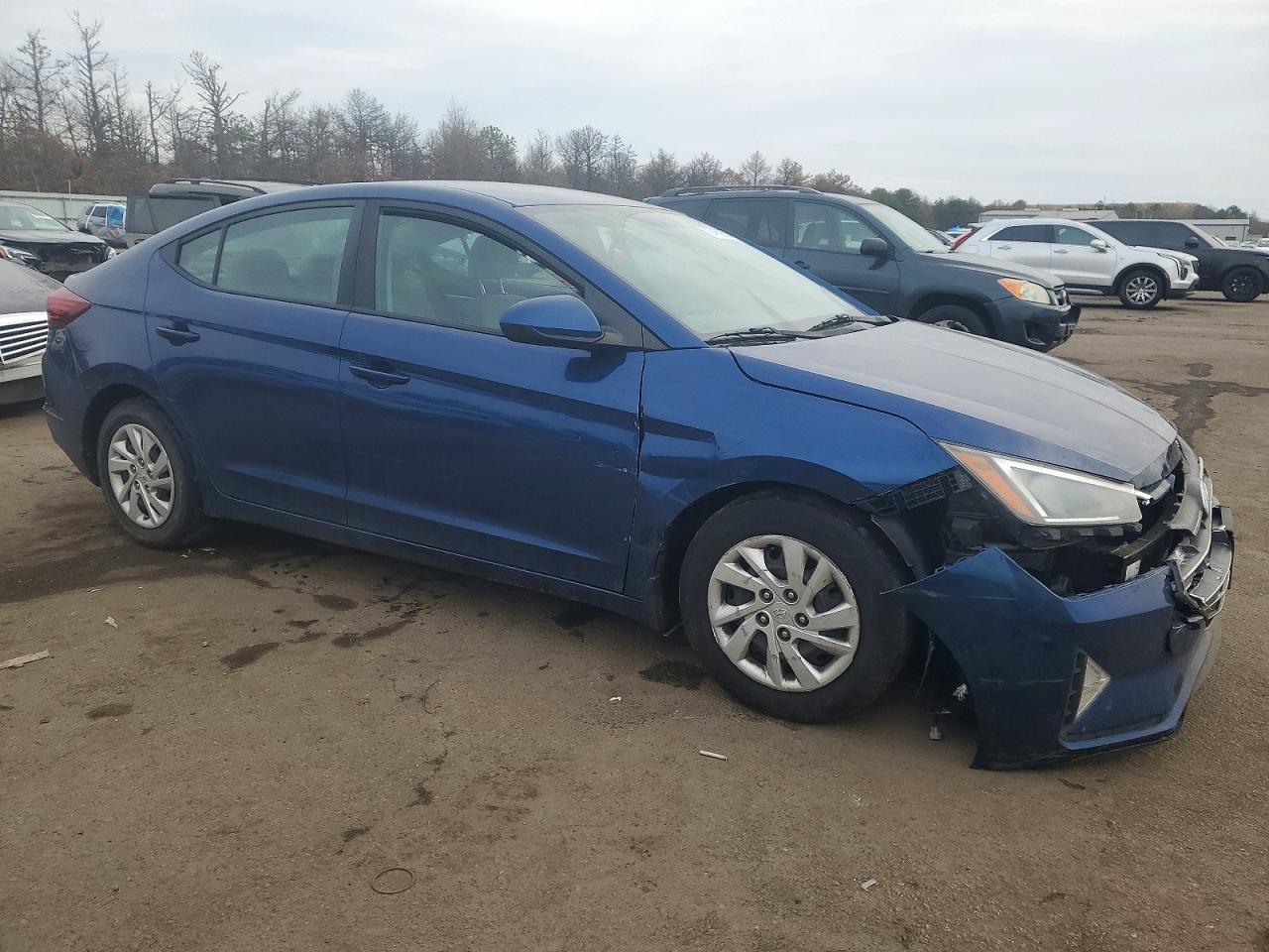 2019 Hyundai Elantra Se - Фото 4