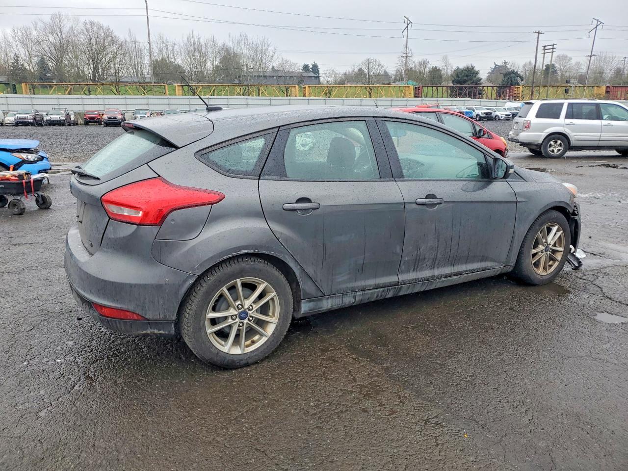 2017 Ford Focus Se - Фото 3