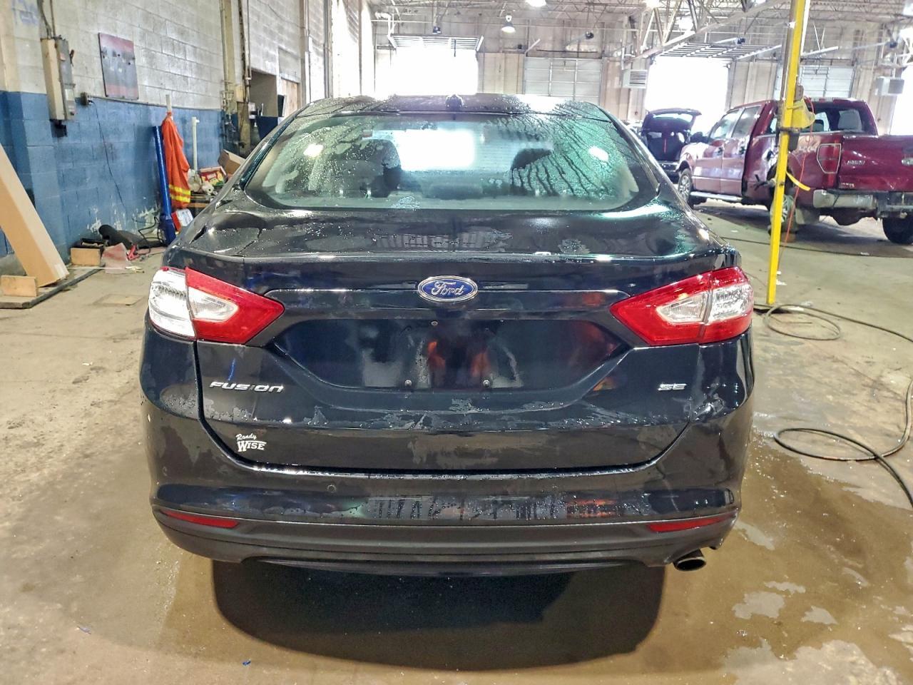 2016 Ford Fusion Se - Фото 6