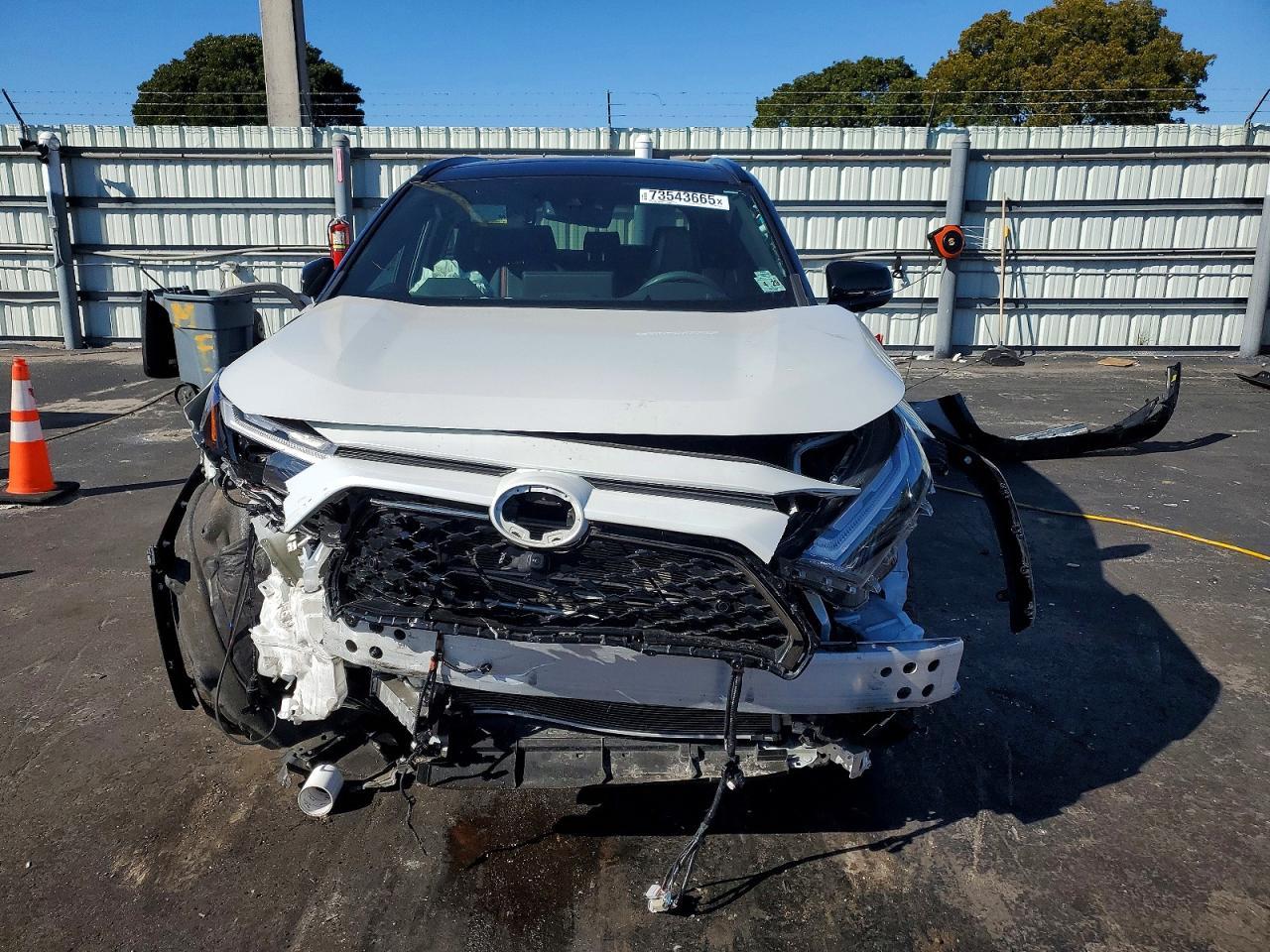 2024 Toyota Rav4 Prime Xse - Image 5