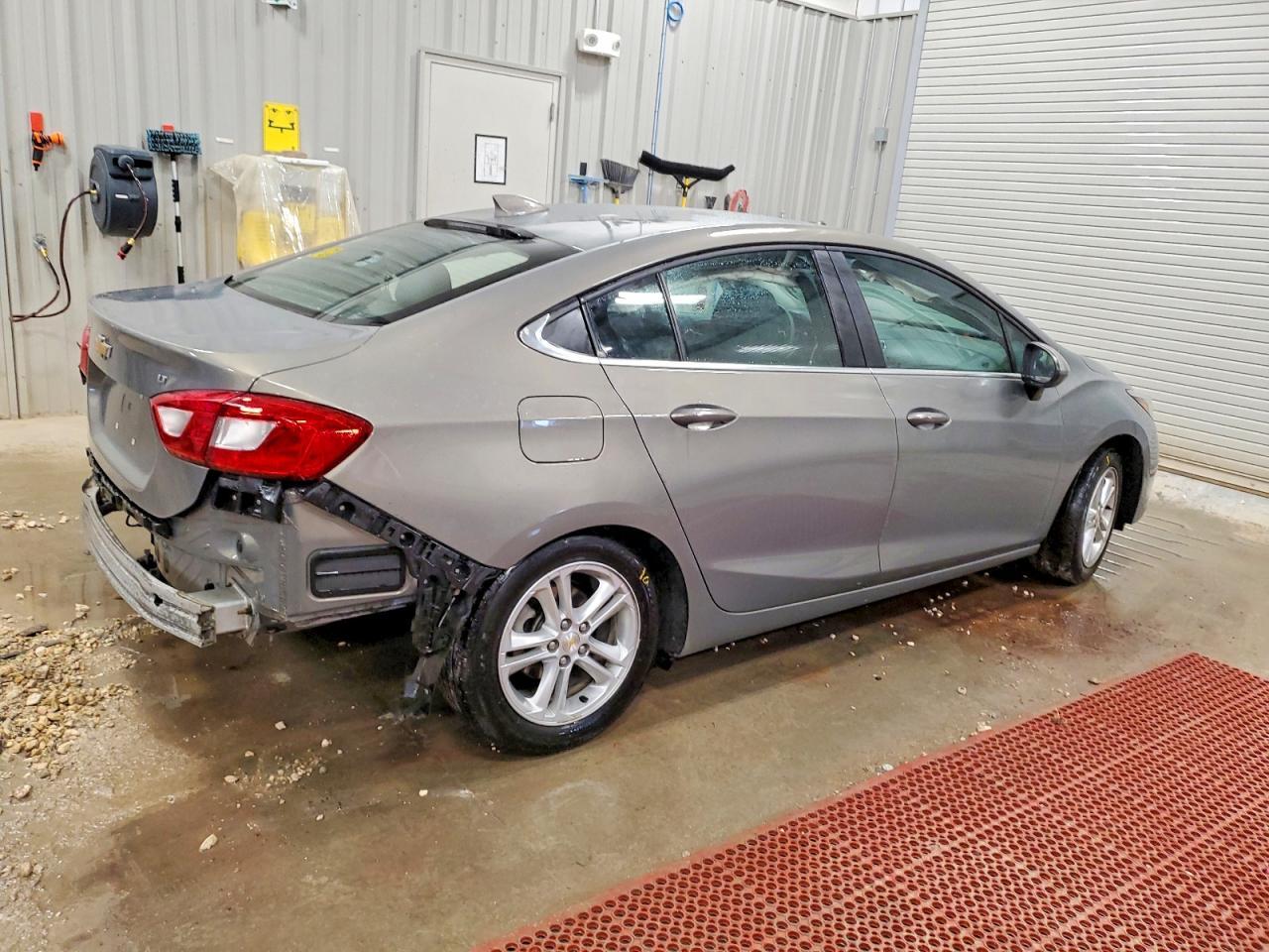 2018 Chevrolet Cruze Lt - Фото 3