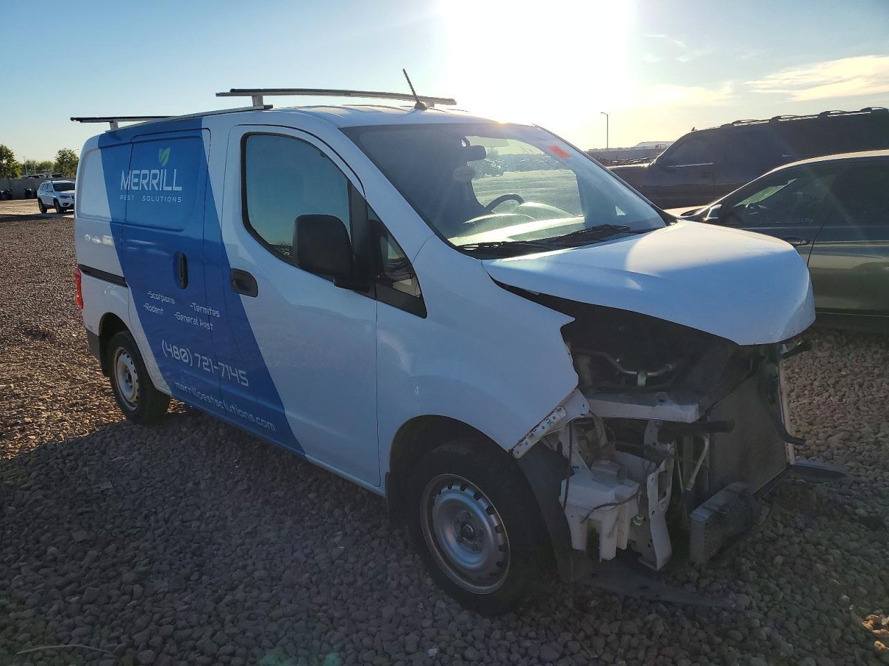 2015 Nissan Nv200 2.5S - Фото 4