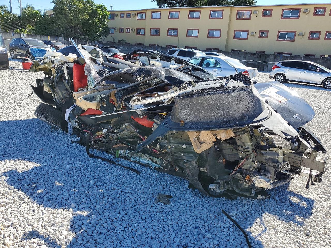 2018 Tesla Model 3 - Фото 4