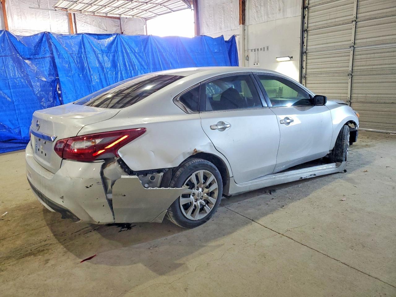 2018 Nissan Altima 2.5 - Фото 3