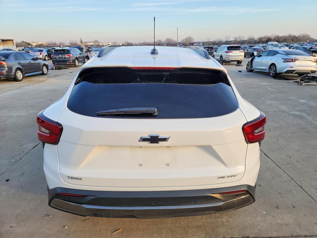 2025 Chevrolet Trax Activ - Фото 6