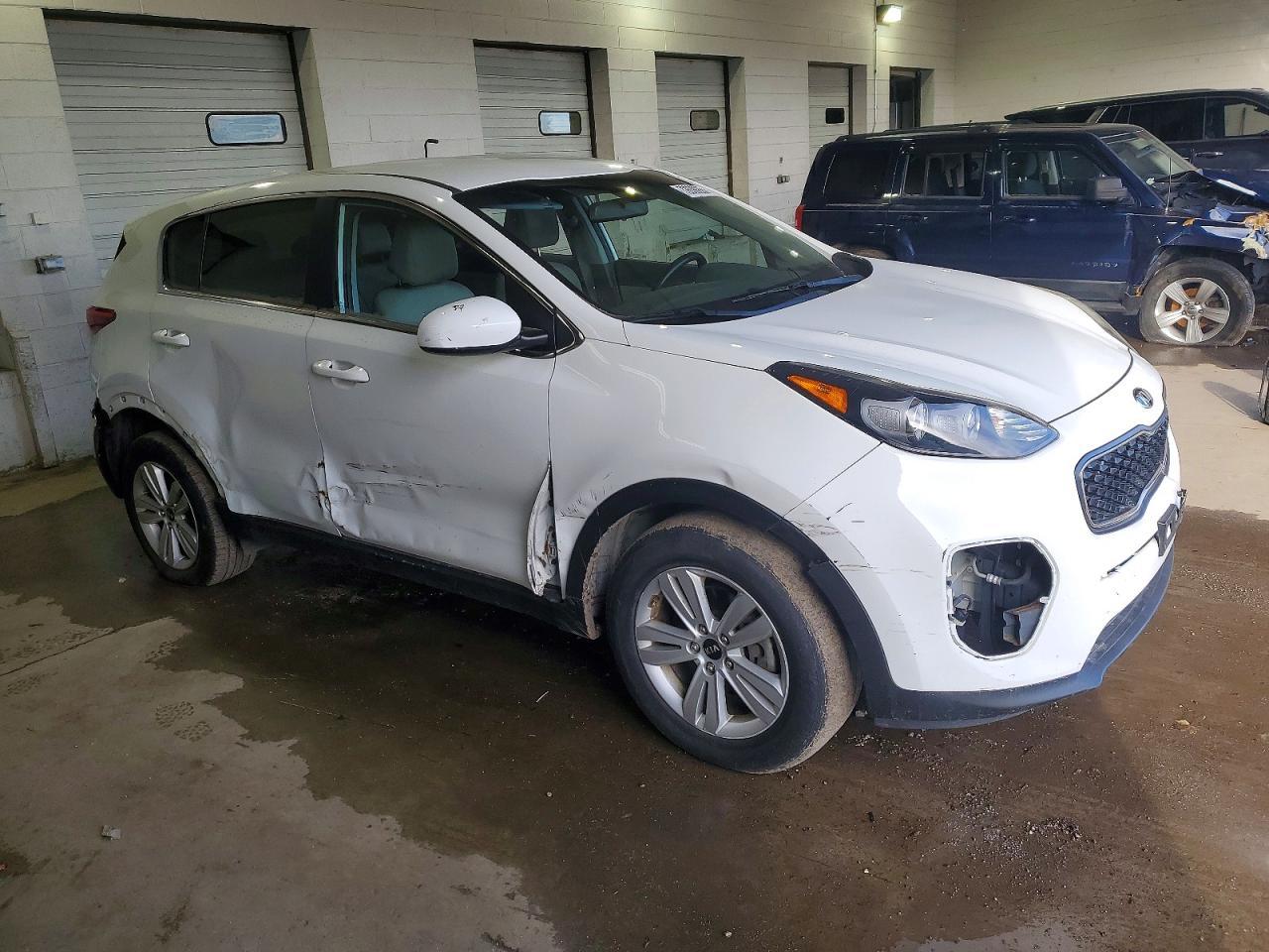 2017 Kia Sportage Lx - Фото 4