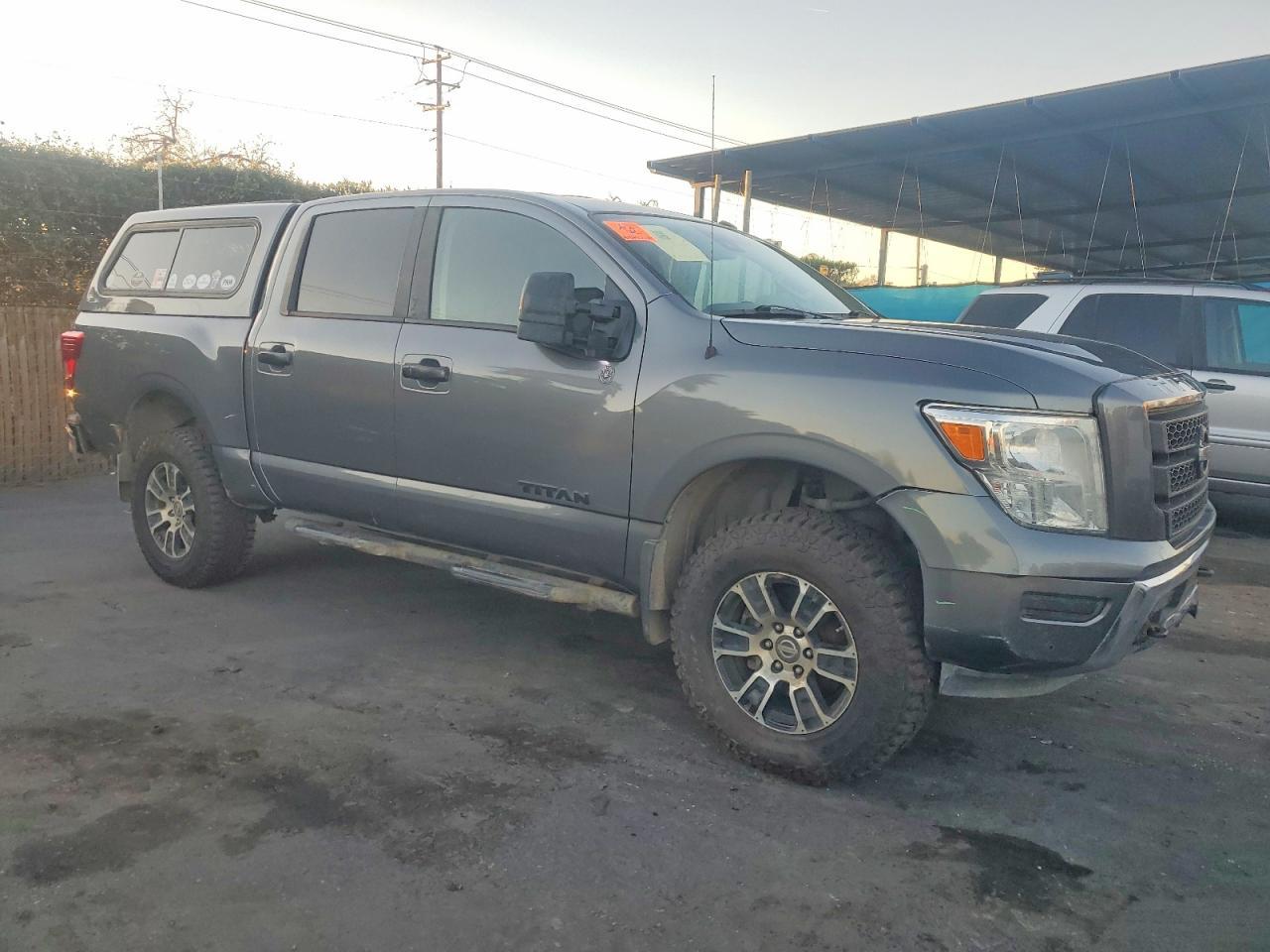 2021 Nissan Titan Sv - Image 4