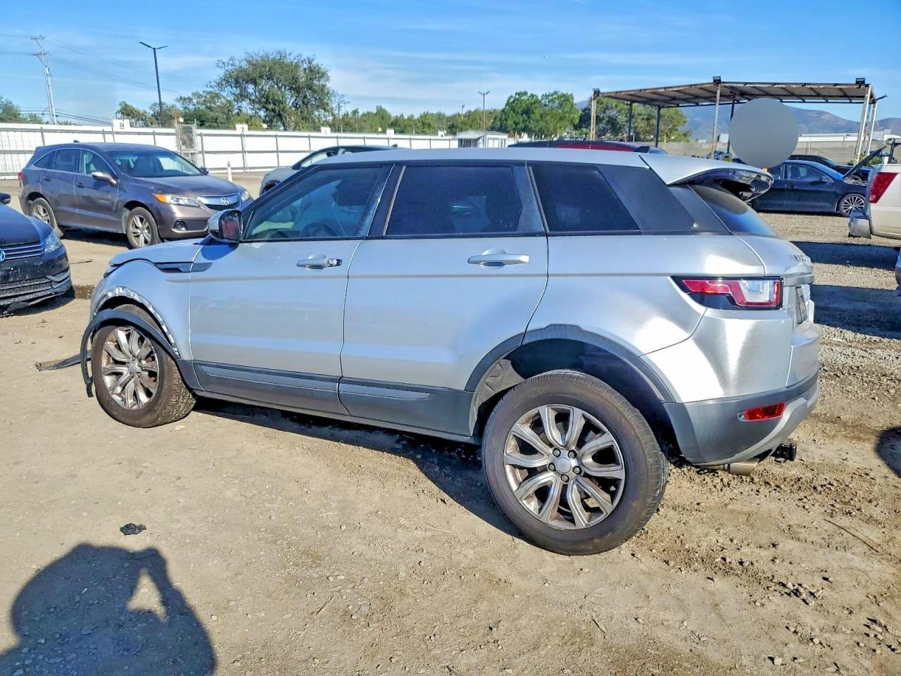 2016 Land Rover Range Rover Evoque Se - Фото 2