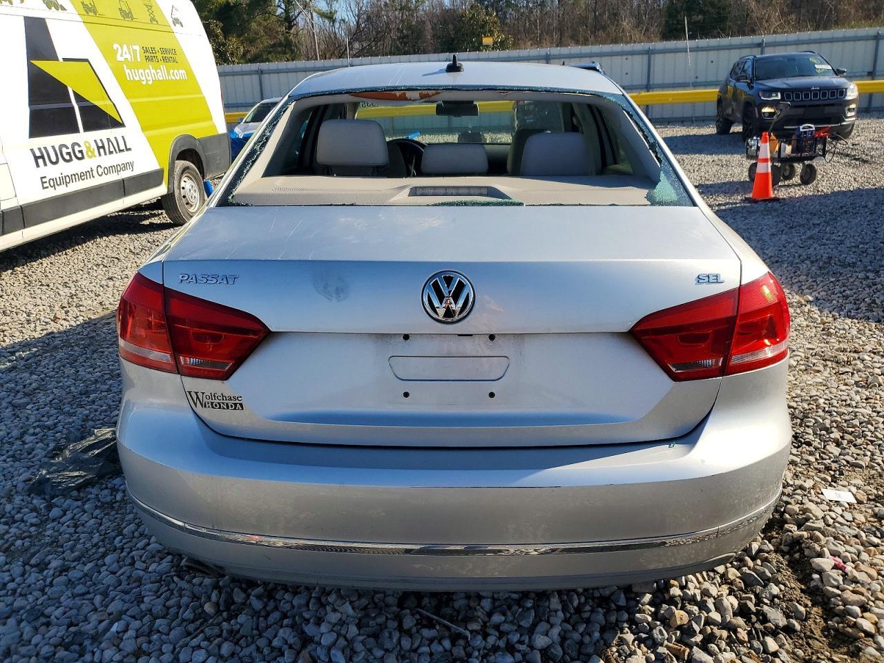 2013 Volkswagen Passat Sel - Фото 6