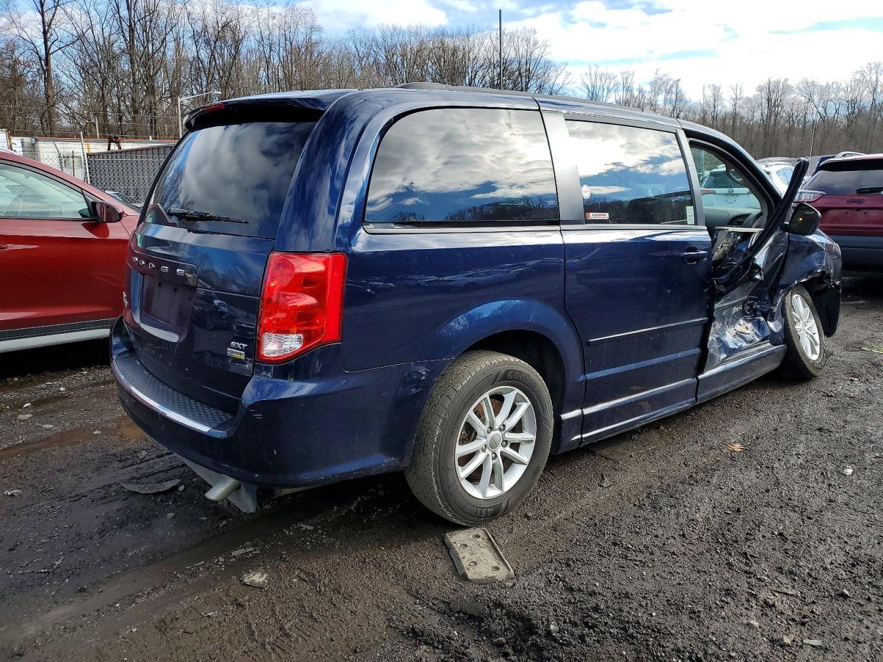2016 Dodge Grand Caravan Sxt - Image 3
