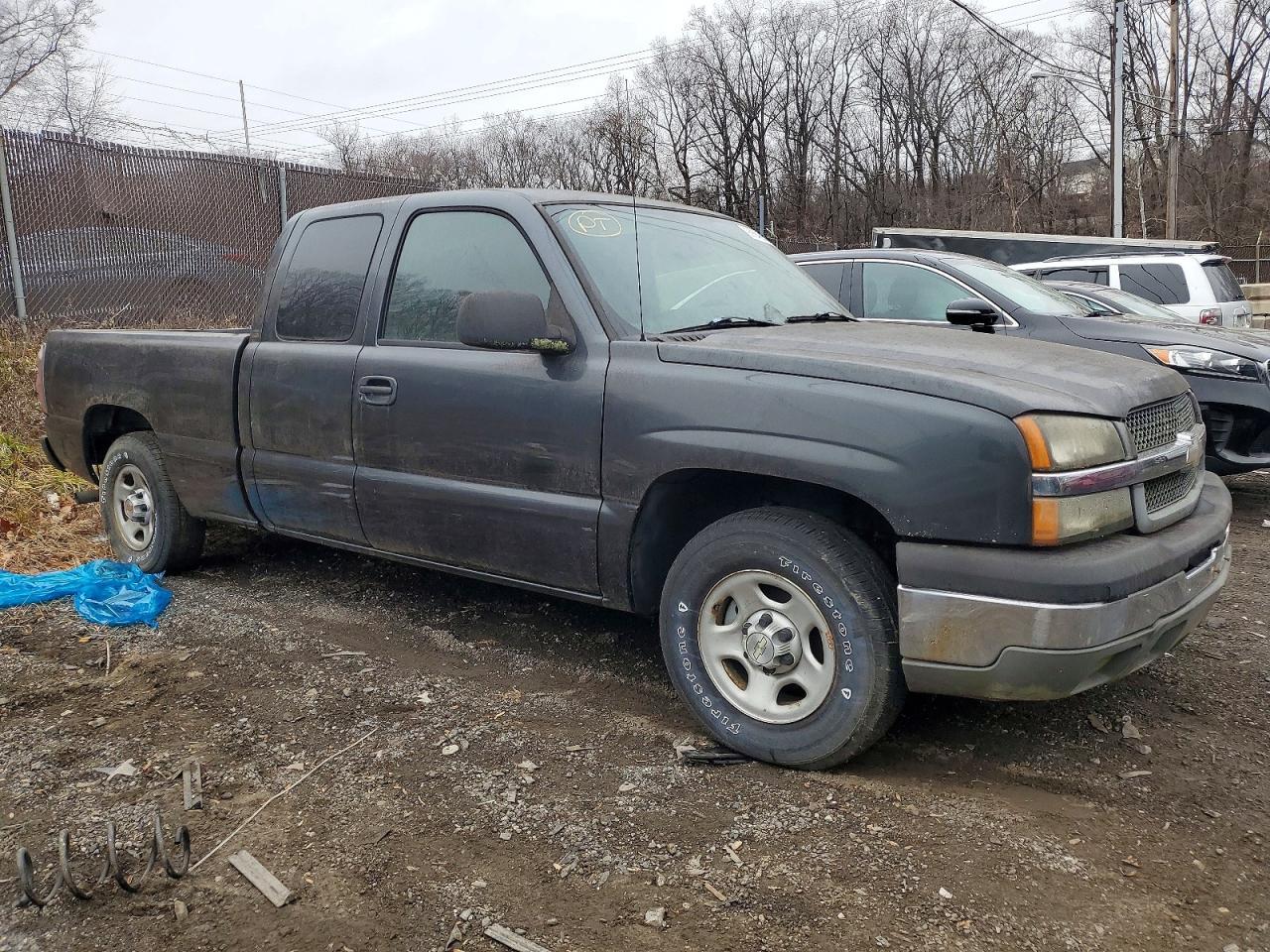 2004 Chevrolet Silverado C1500 - Фото 4