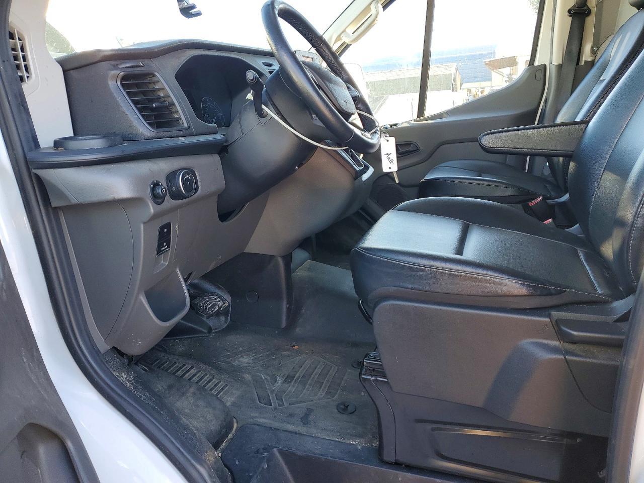2024 Ford Transit T-250 Cargo ** Prior Fleet ** - Фото 7