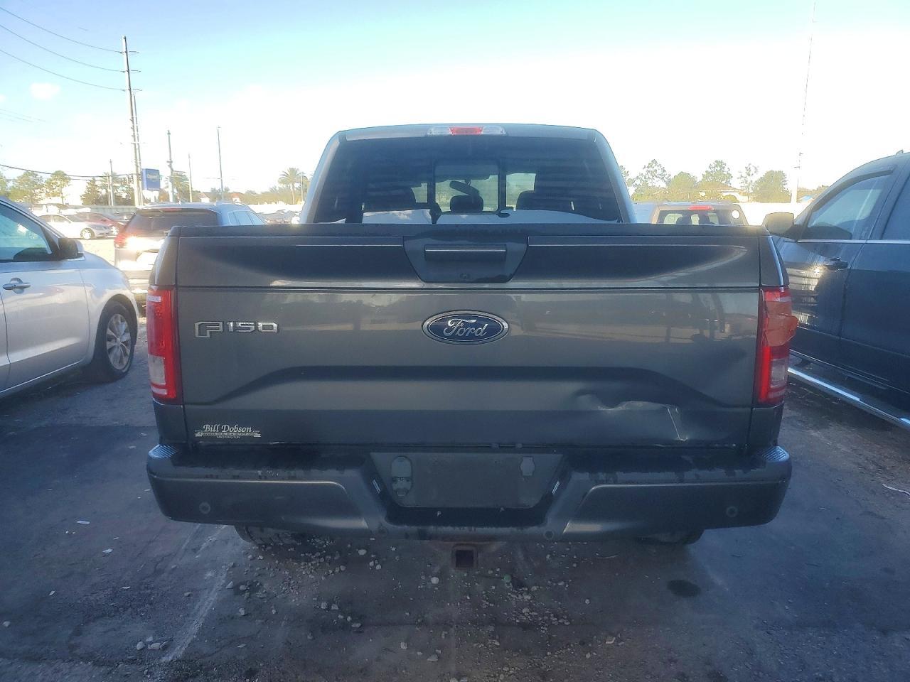 2015 Ford F150 Supercrew - Фото 6