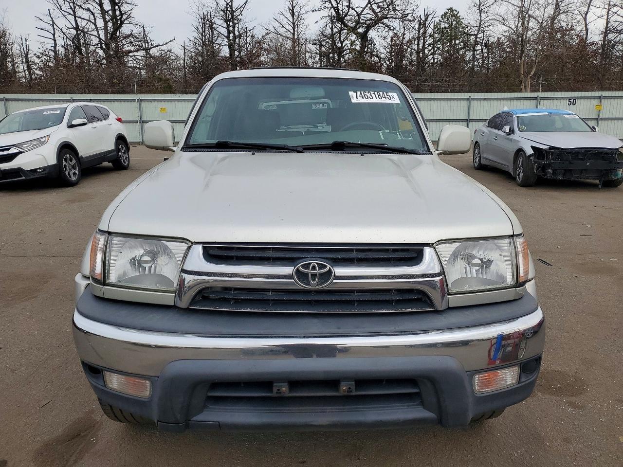 2002 Toyota 4Runner Sr5 - Image 5