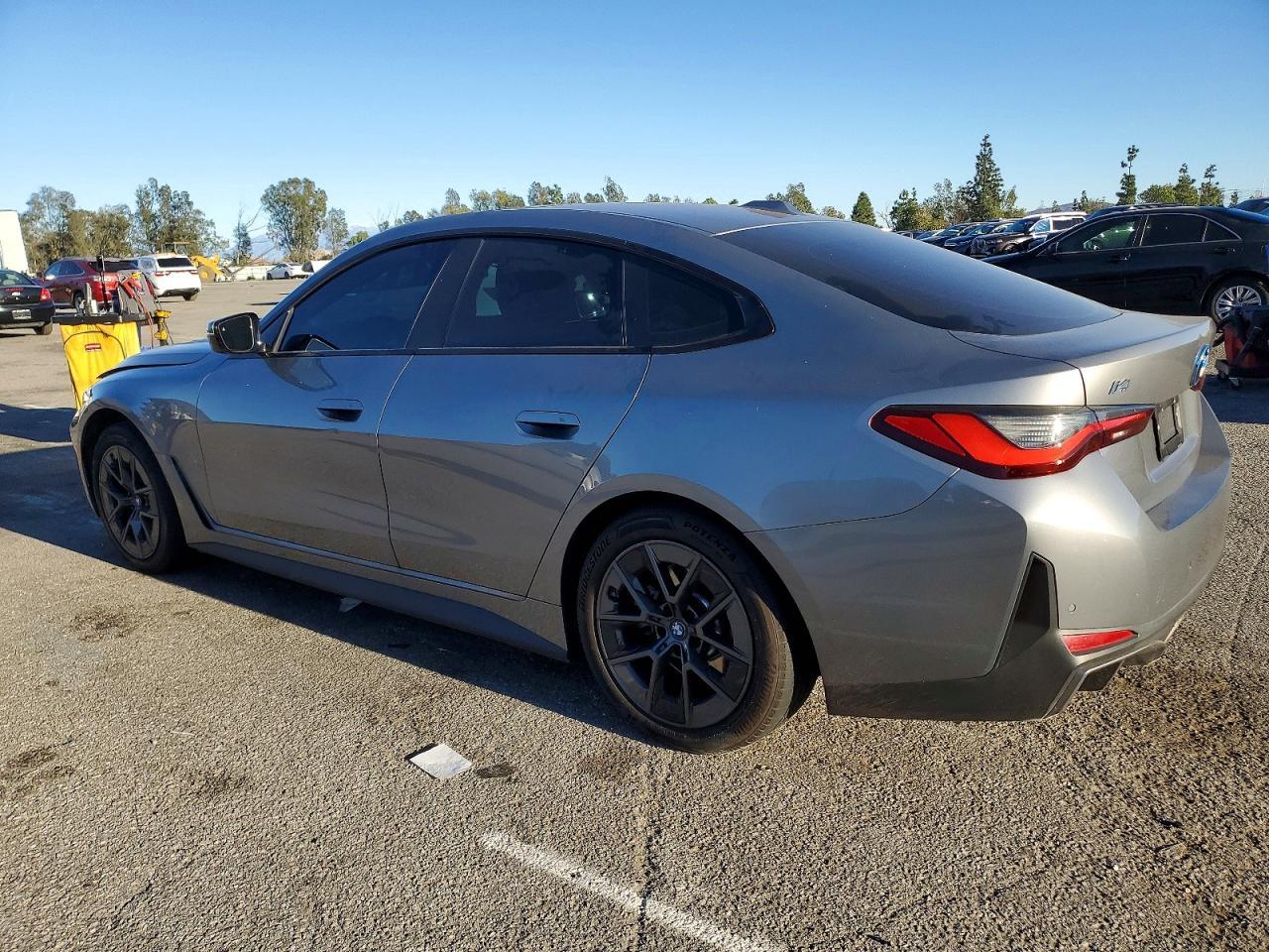 2022 BMW I4 Edrive 40 - Image 2