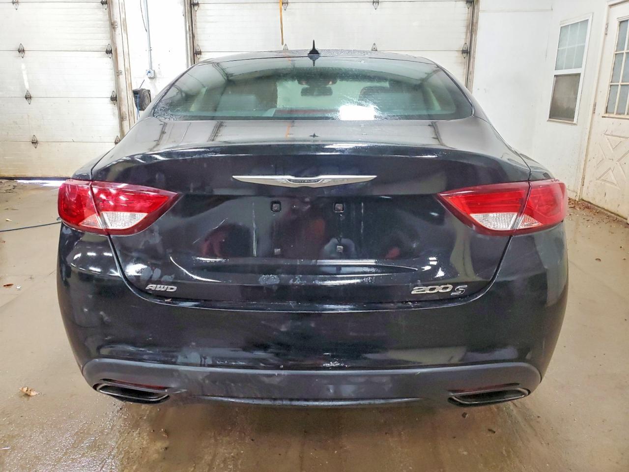 2015 Chrysler 200 S - Фото 6