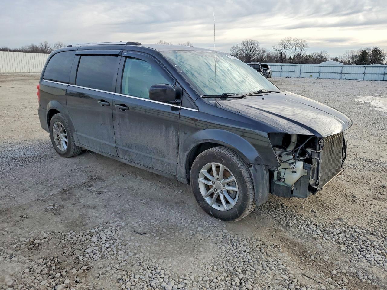 2019 Dodge Grand Caravan Sxt - Фото 4