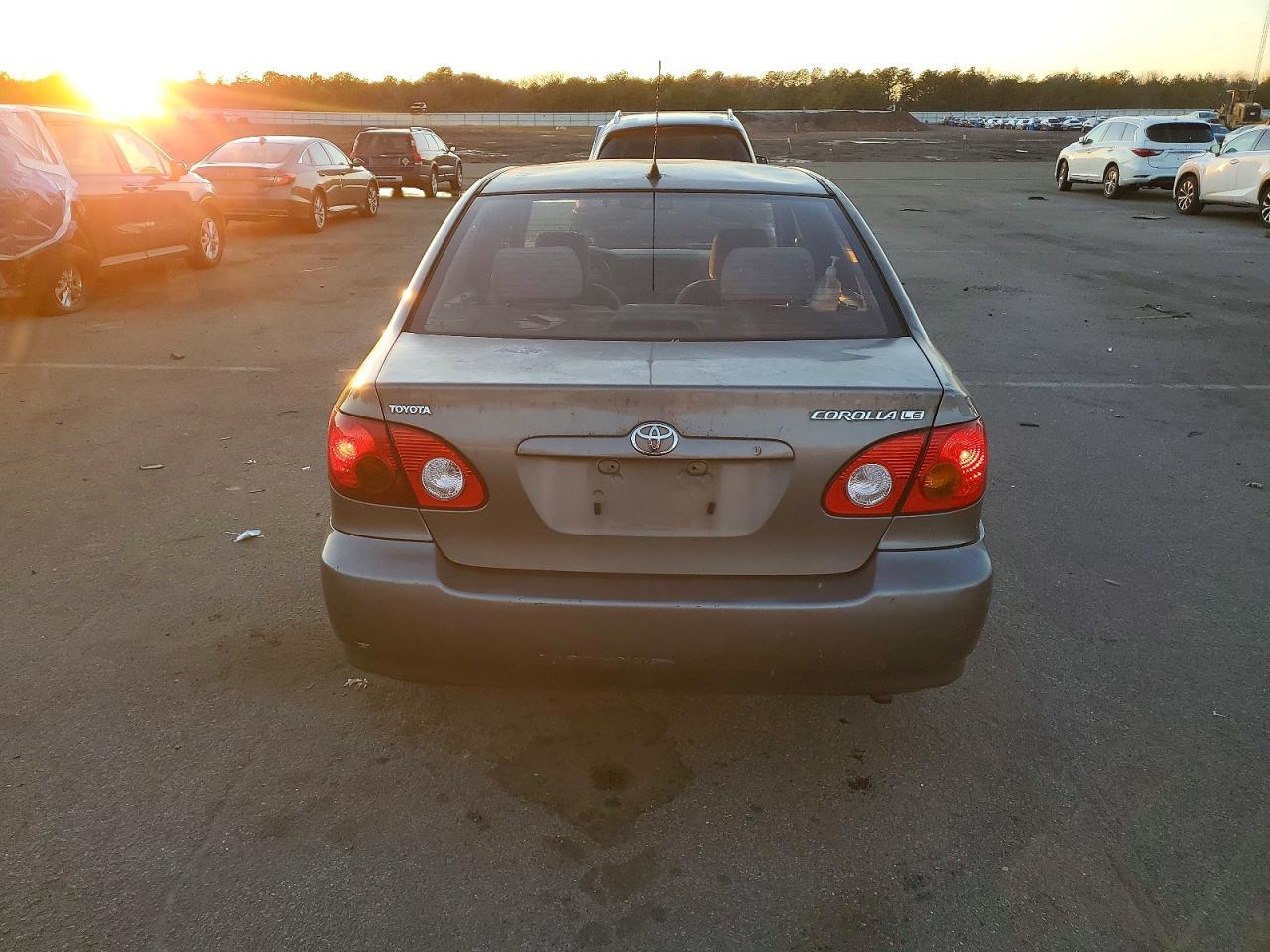 2003 Toyota Corolla Ce - Фото 6