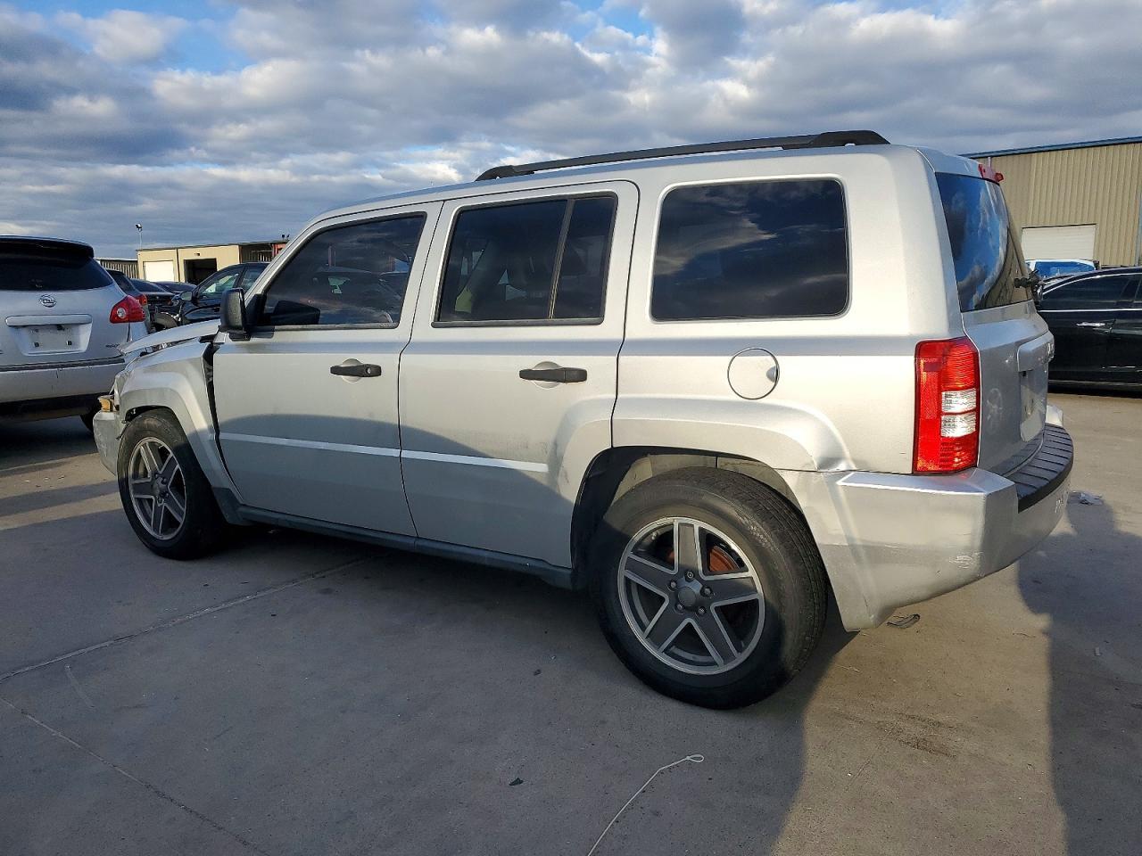 2008 Jeep Patriot Sport - Фото 2