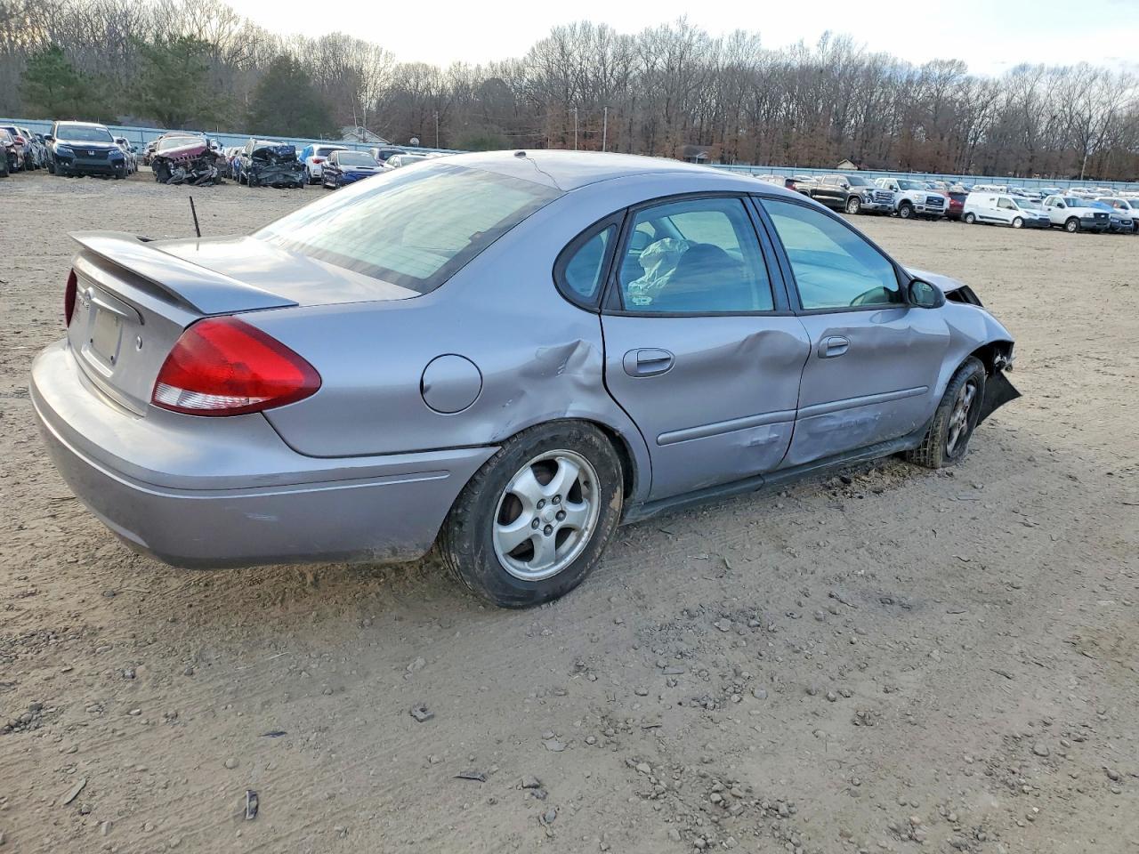 2006 Ford Taurus Se - Фото 3