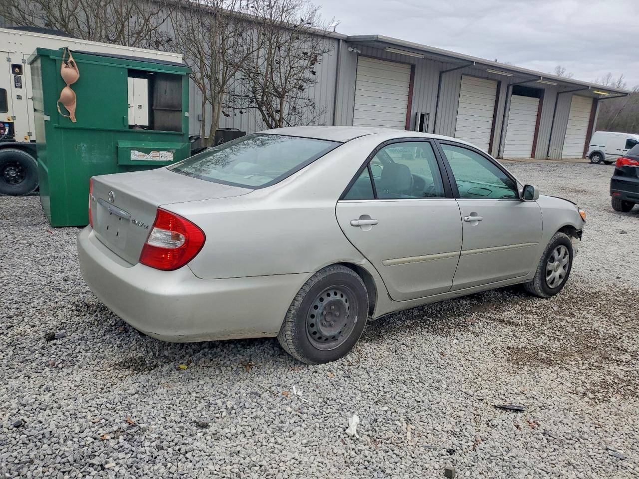 2003 Toyota Camry Le - Фото 3