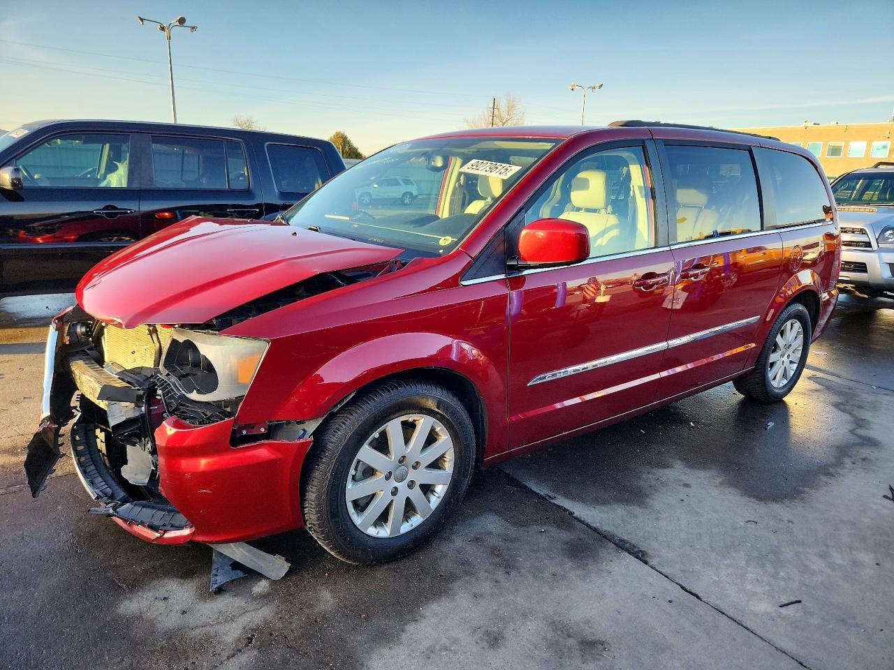 2013 Chrysler Town & Country Touring