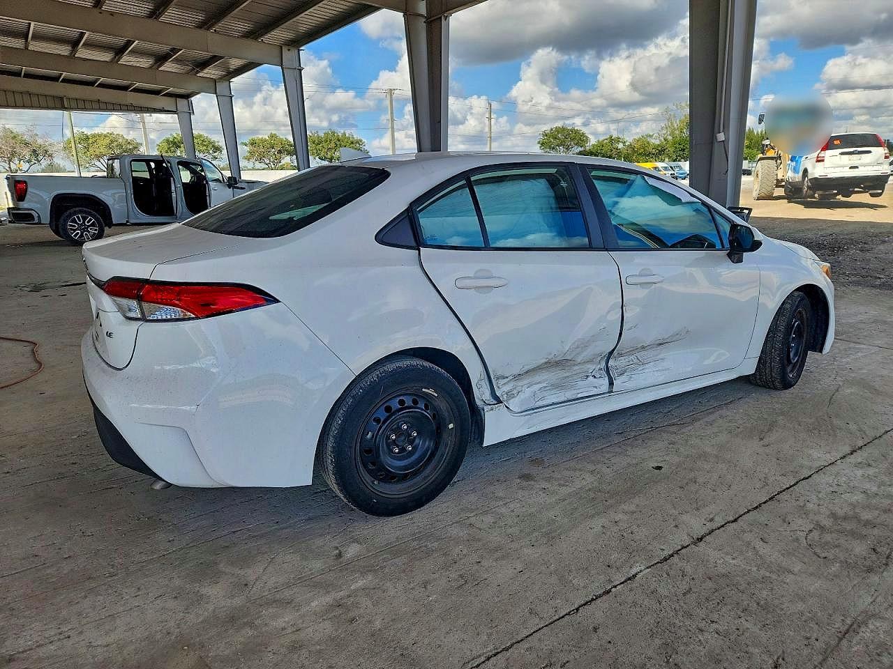 2023 Toyota Corolla Le - Фото 3
