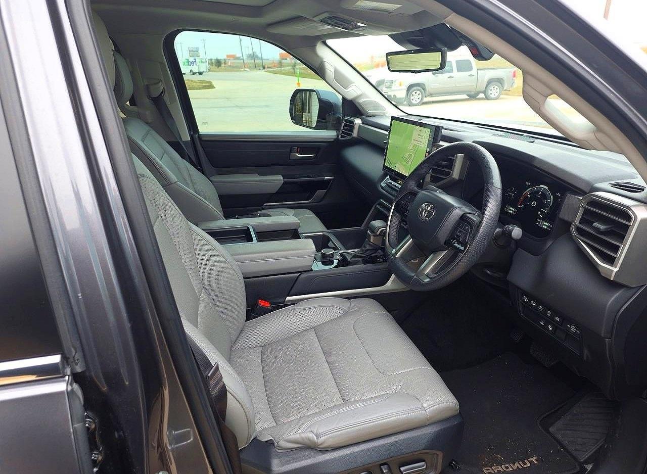 2024 Toyota Tundra Crewmax Limited - Фото 5