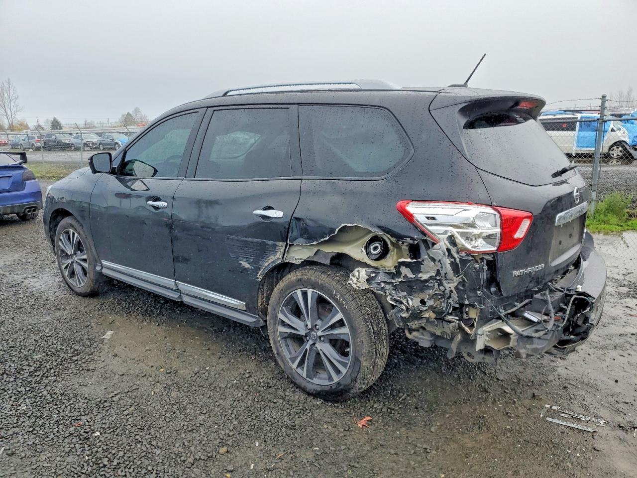 2017 Niss Pathfinder S - Фото 2