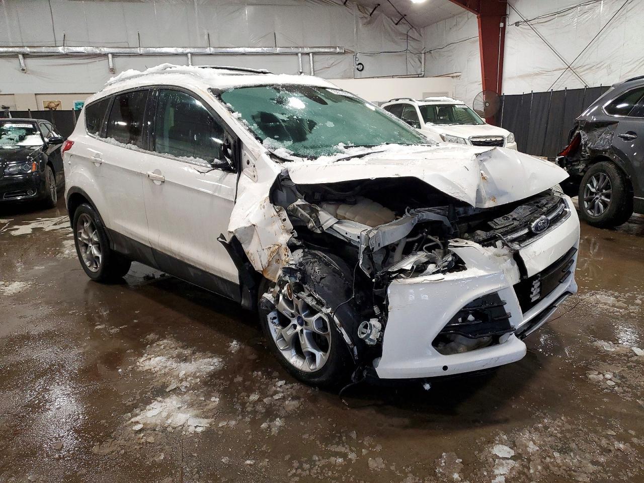 2013 Ford Escape Titanium - Фото 4