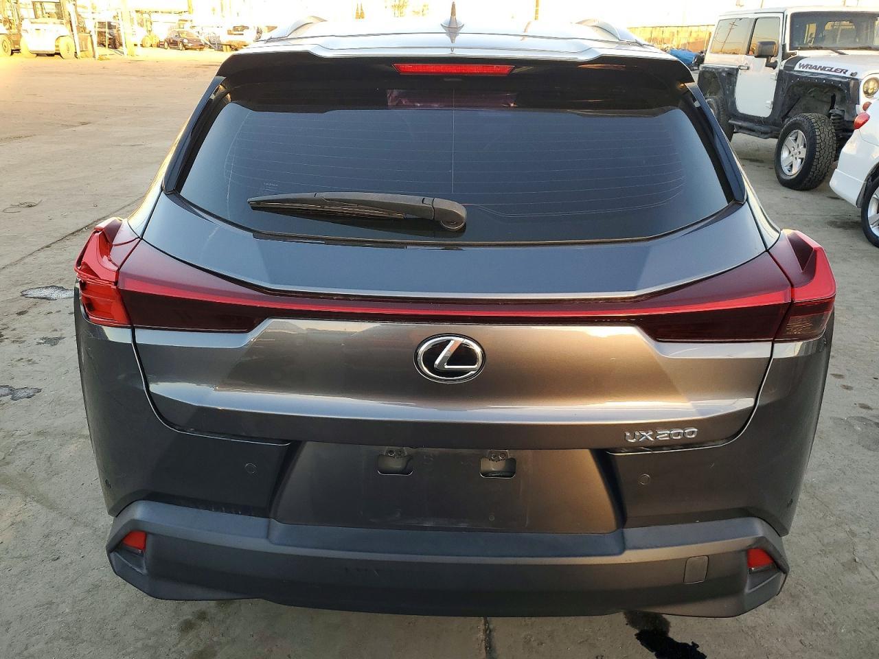 2022 Lexus Ux 200 Base - Фото 6