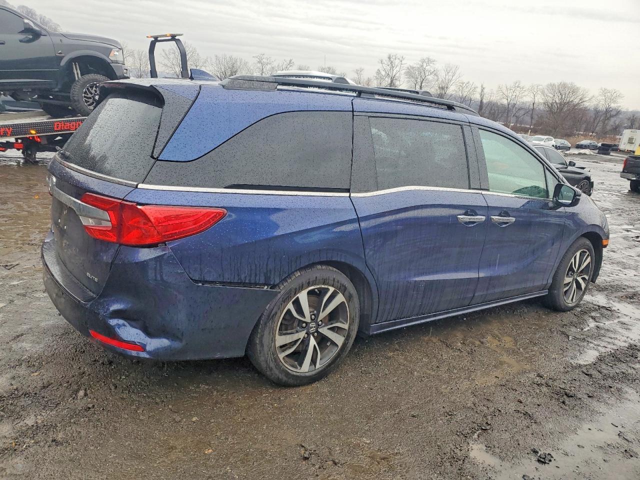 2020 Honda Odyssey Elite - Фото 3