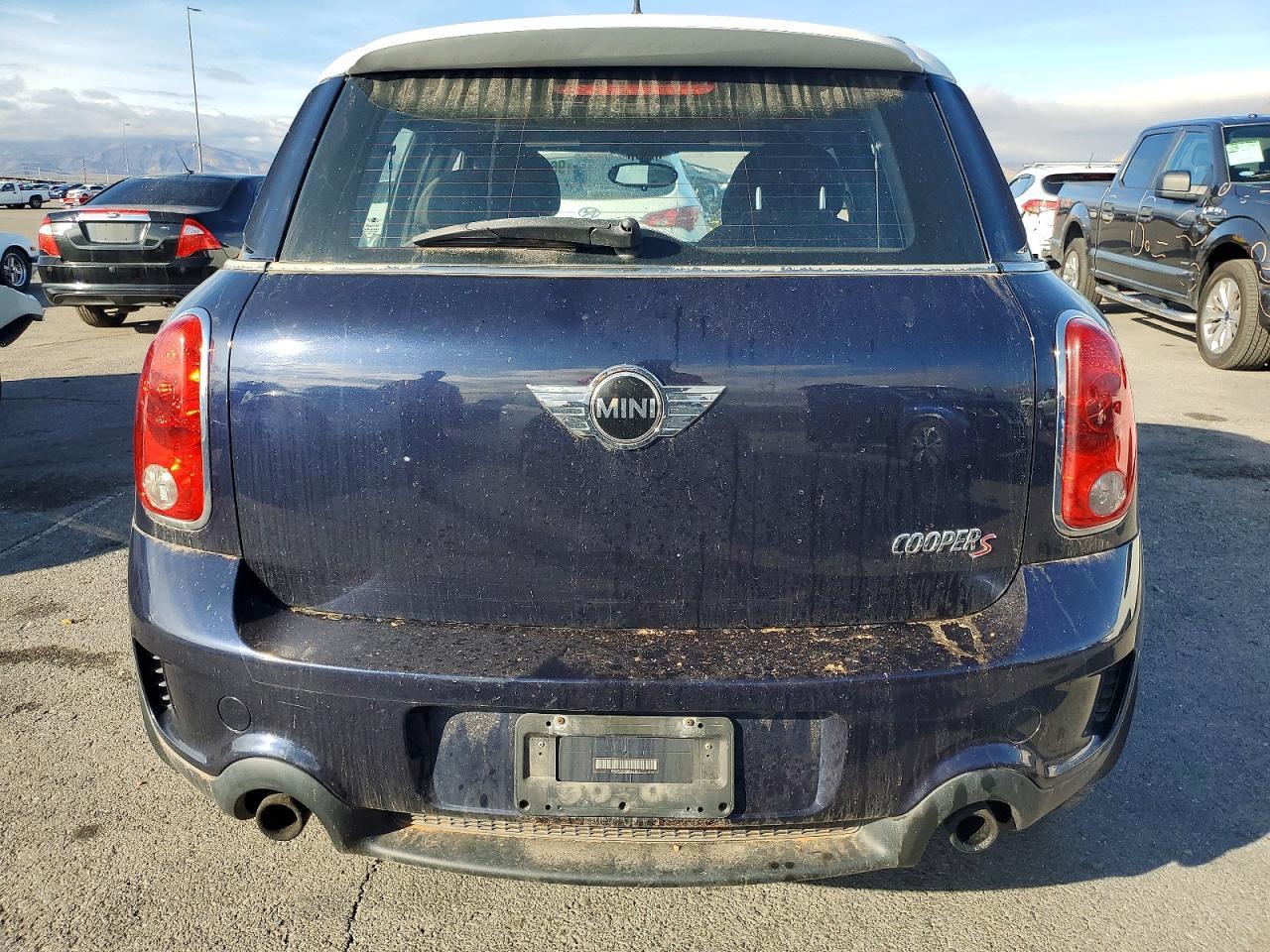 2011 Mini Cooper Cou - Image 6