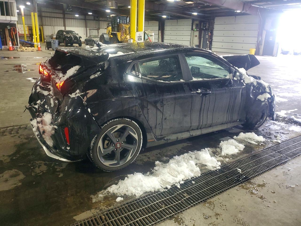 2020 Hyundai Veloster Turbo - Image 3