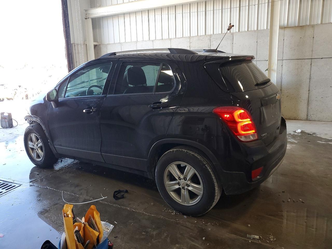 2021 Chevrolet Trax 1Lt - Фото 2