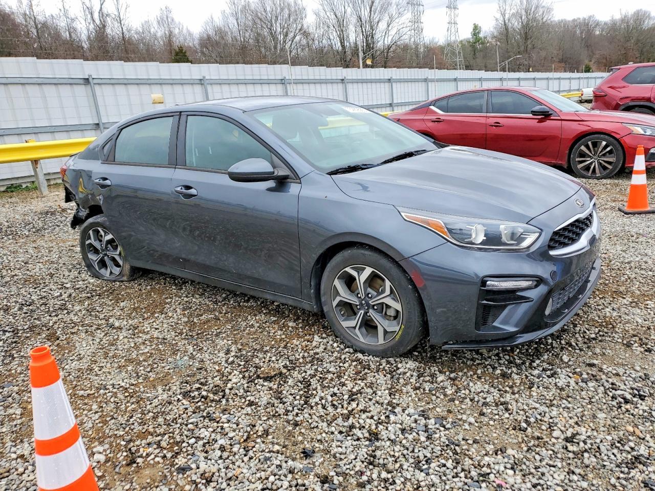2021 Kia Forte Fe - Фото 4