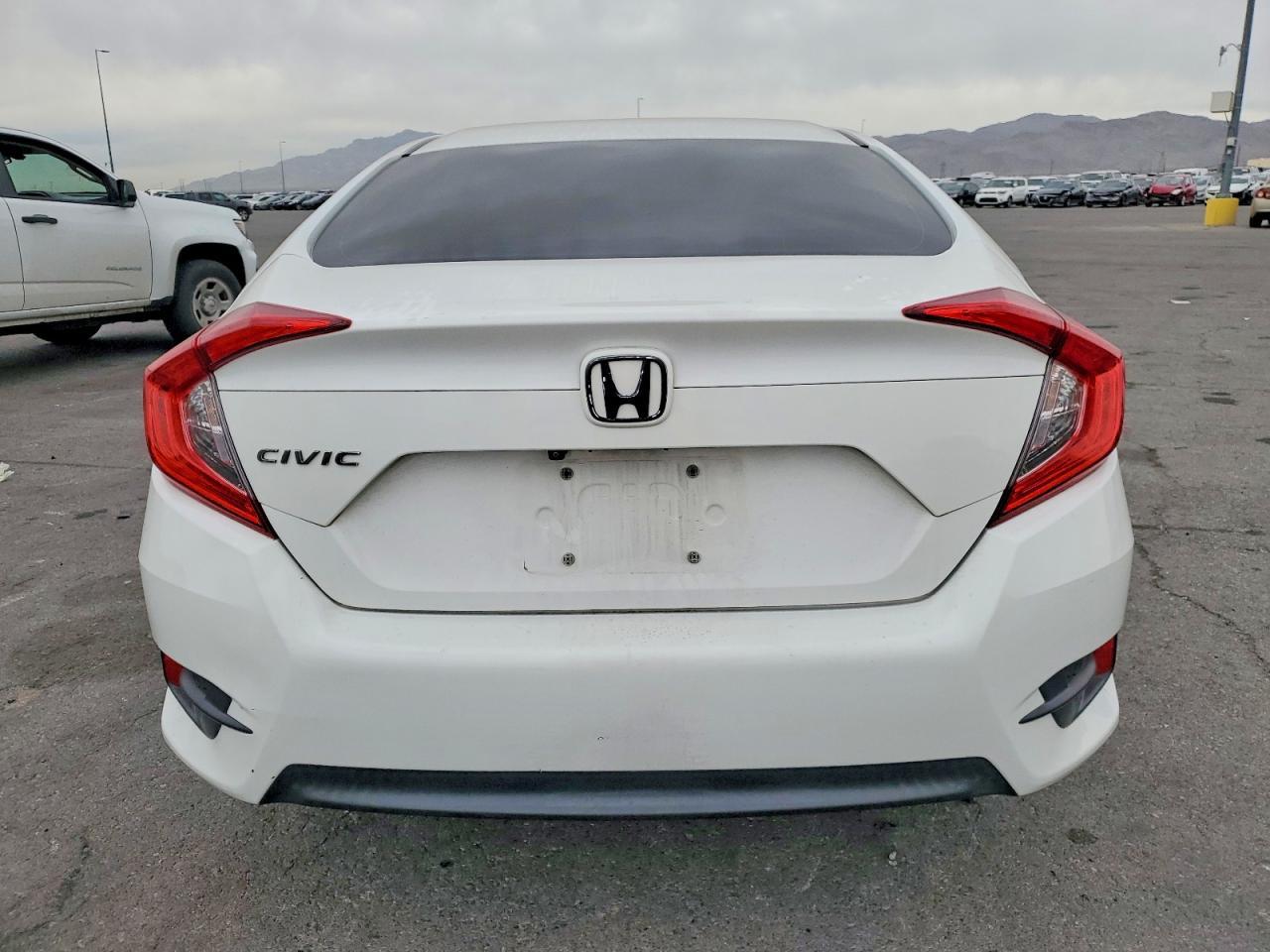 2017 Honda Civic Lx - Фото 6