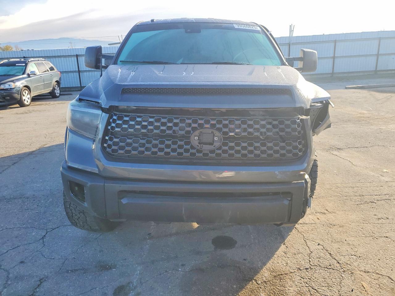 2019 Toyota Tundra Double Cab Sr - Фото 5