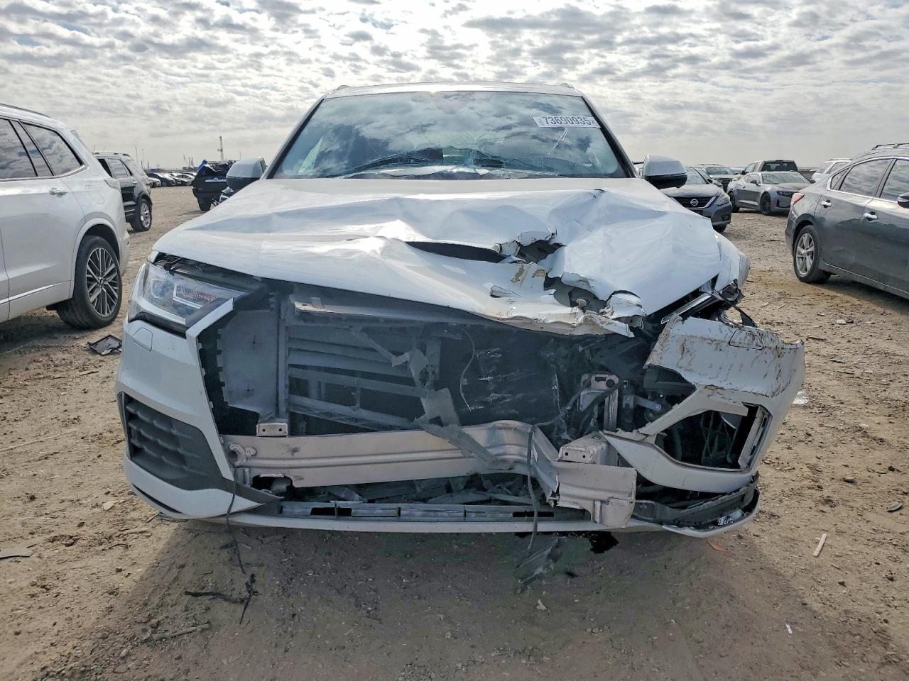 2021 Audi Q7 Premium Plus - Image 5