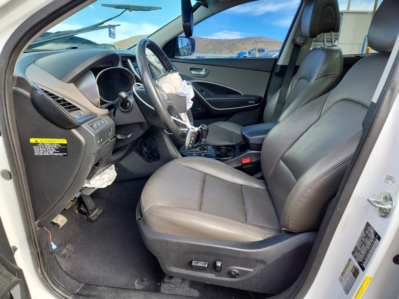 2015 Hyundai Santa Fe Sport 2.4L - Image 7